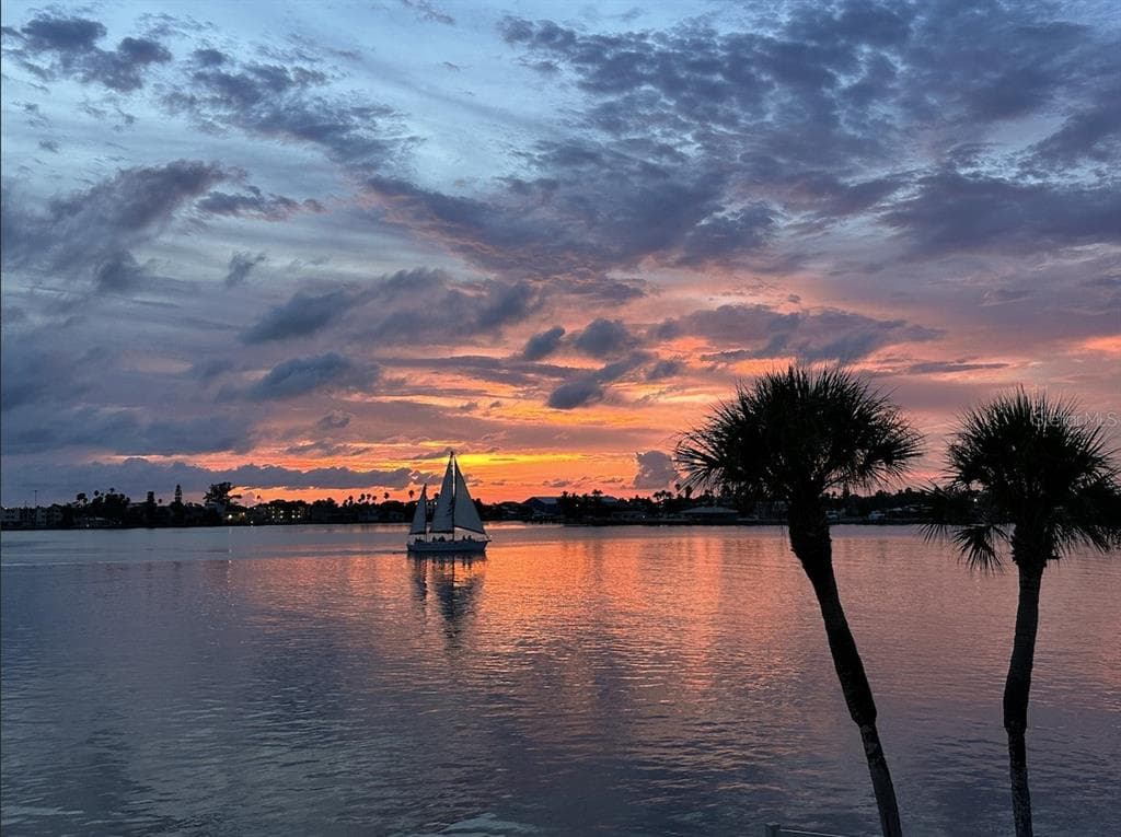 800 MADONNA BOULEVARD # 1, TIERRA VERDE, FL 33715 — zdjęcie 2