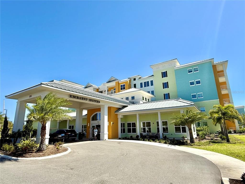 3151 SUNSET WALK DRIVE # 208, KISSIMMEE, FL 34747