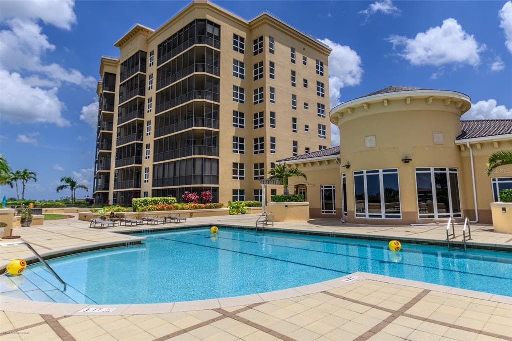 3313 SUNSET KEY CIR # 701, PUNTA GORDA, FL 33955 — zdjęcie 2