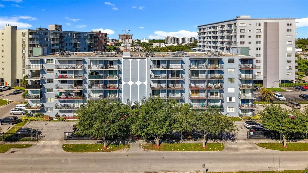 12500 NE 15TH AVENUE # 105, NORTH MIAMI, FL 33161