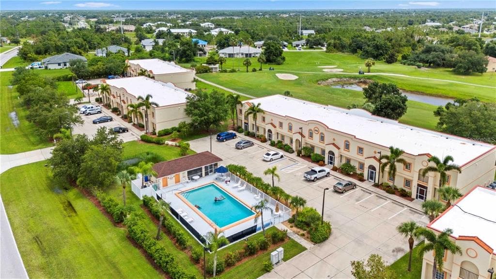 1186 RIO DE JANEIRO AVENUE # 104, PUNTA GORDA, FL 33983 — zdjęcie 2