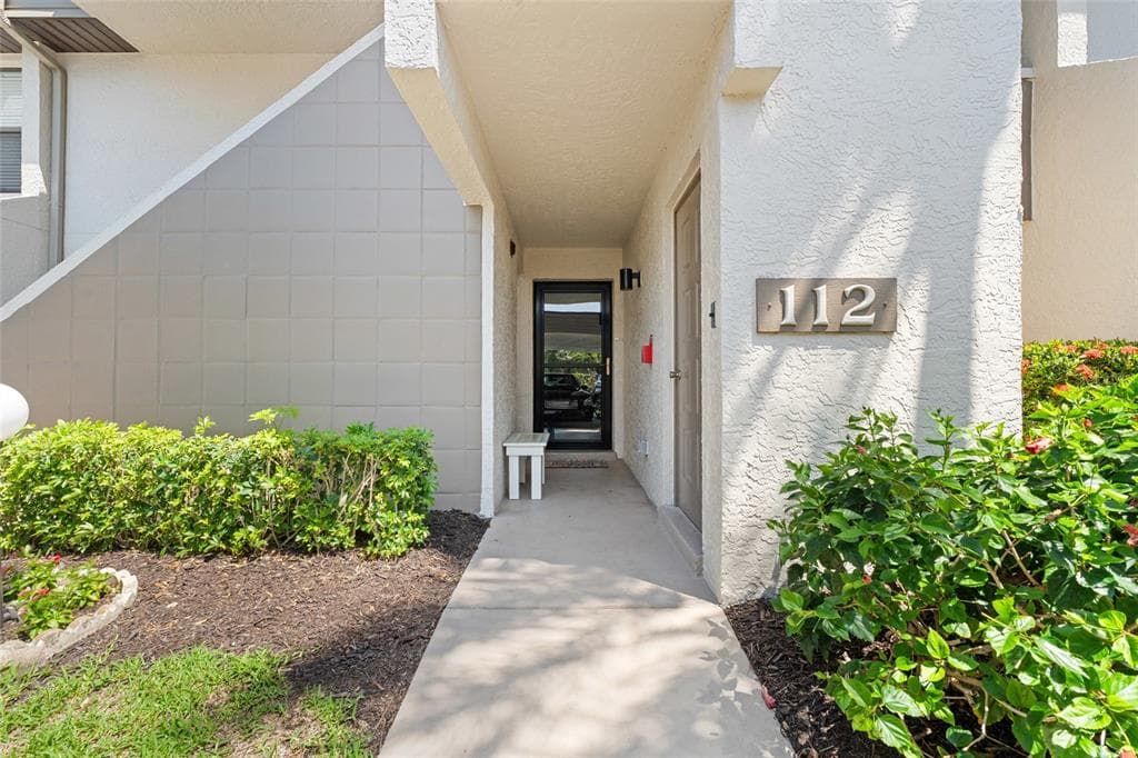 14770 EAGLE RIDGE DRIVE # 112, FORT MYERS, FL 33912 — zdjęcie 2
