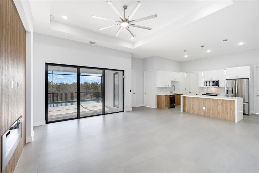 14431 ARTESIA AVENUE, PORT CHARLOTTE, FL 33981 — zdjęcie 3