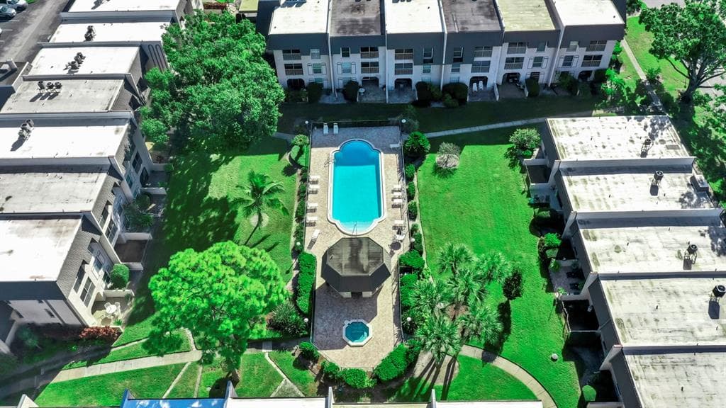 8799 BARDMOOR BOULEVARD # 205, SEMINOLE, FL 33777 — zdjęcie 3