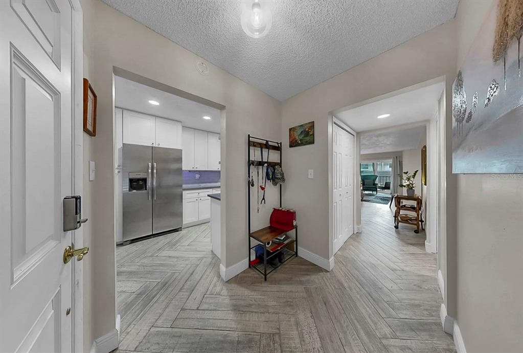 8799 BARDMOOR BOULEVARD # 205, SEMINOLE, FL 33777 — zdjęcie 4