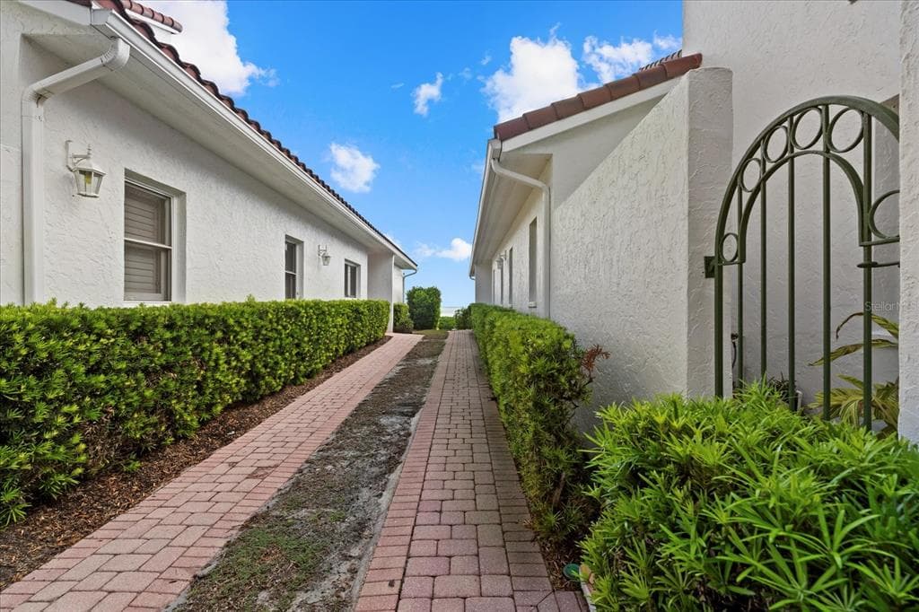 2254 HARBOUR COURT DRIVE, LONGBOAT KEY, FL 34228 — zdjęcie 3