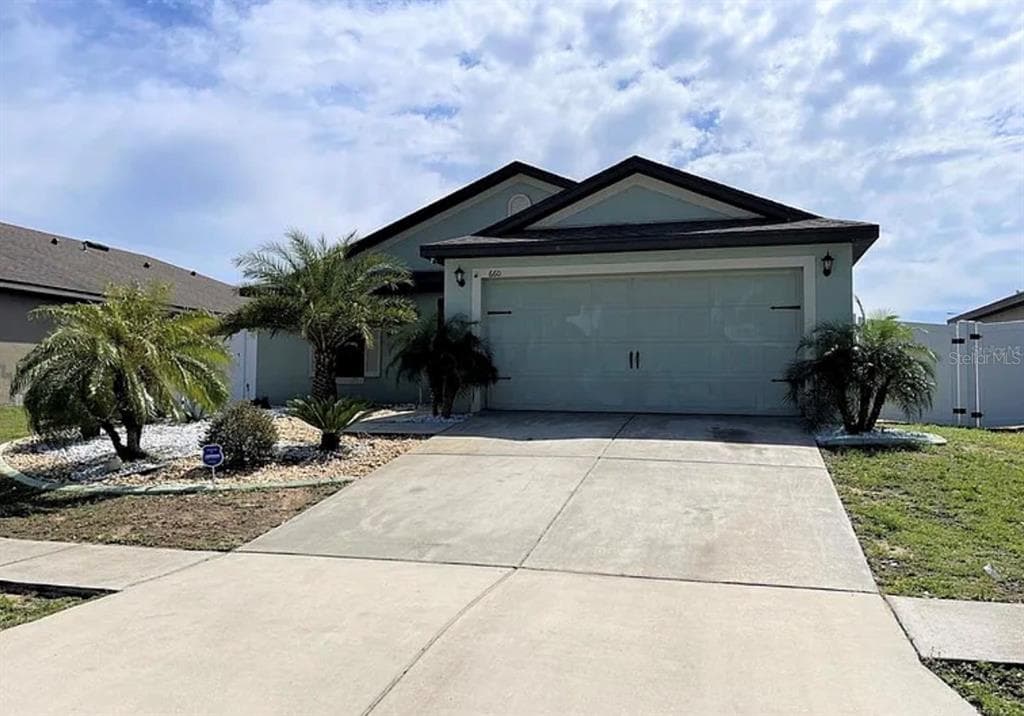 660 SWALLOWTAIL DRIVE, HAINES CITY, FL 33844
