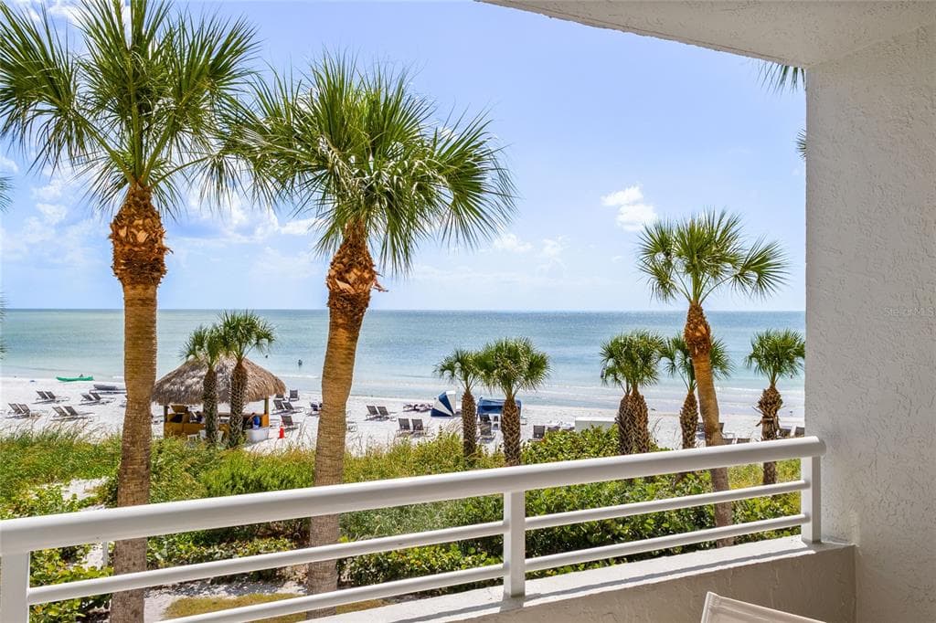 230 SANDS POINT ROAD # 3205, LONGBOAT KEY, FL 34228