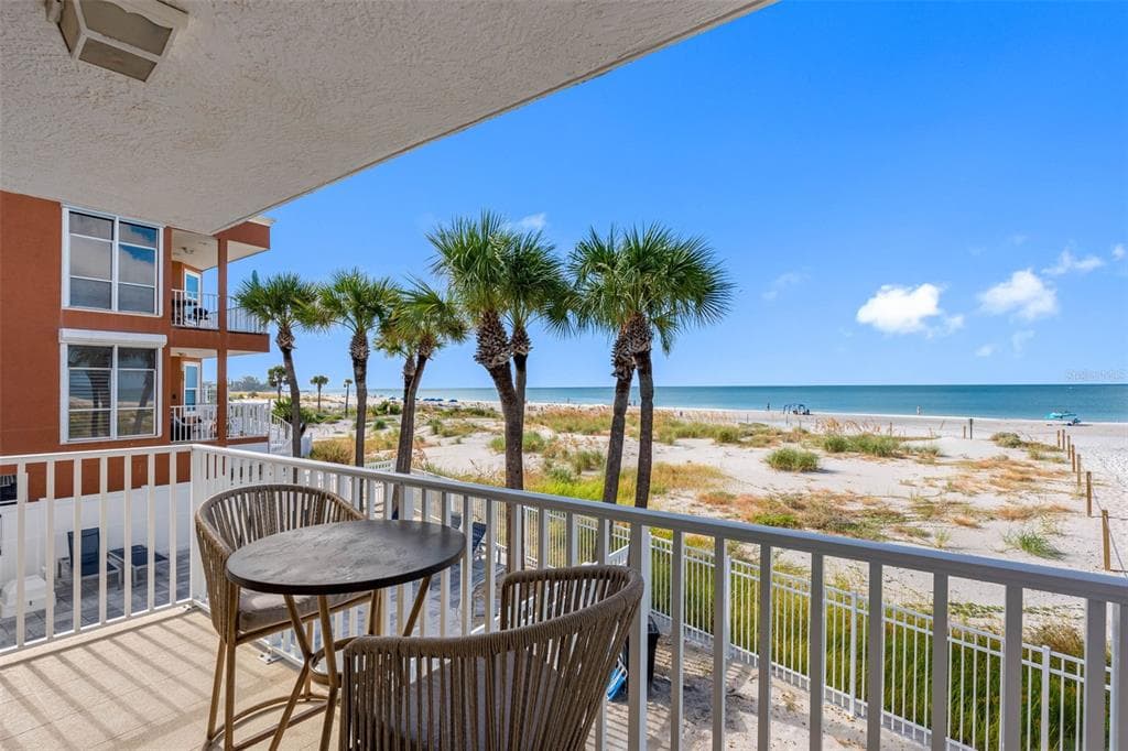 13336 GULF BOULEVARD # 101, MADEIRA BEACH, FL 33708 — zdjęcie 5