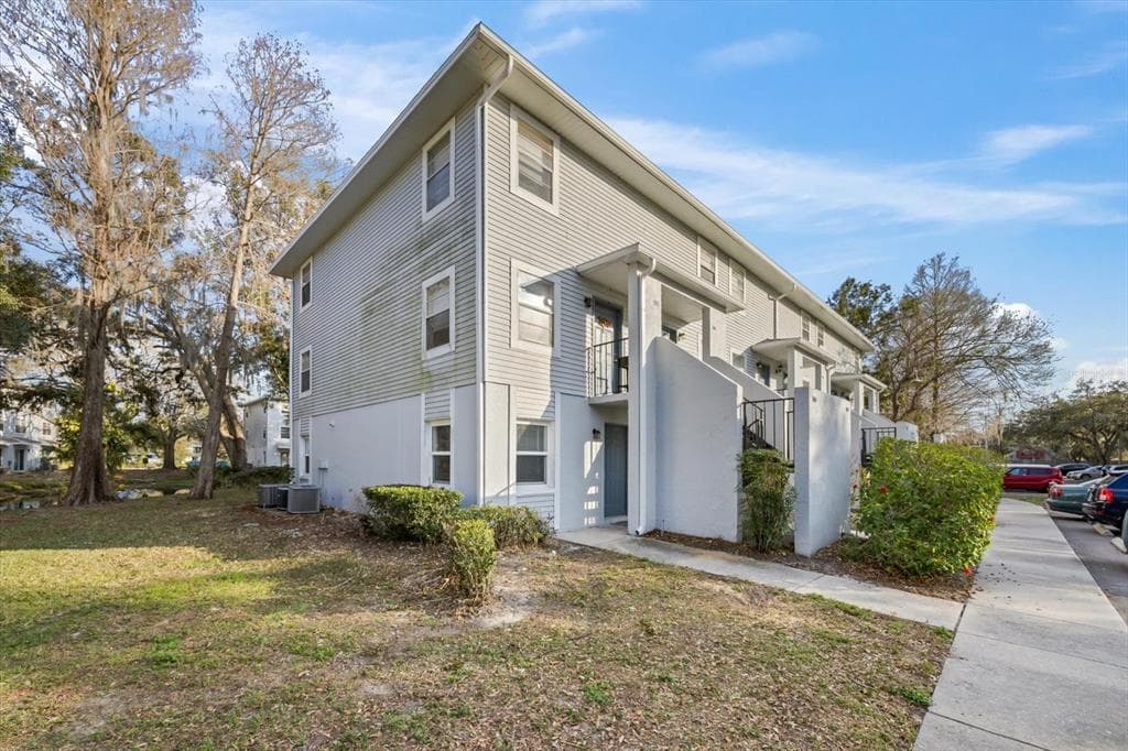 7169 E BANK DRIVE # 7169, TAMPA, FL 33617 — zdjęcie 2