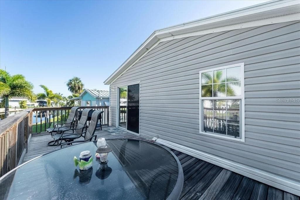 3127 BAYSIDE PARKWAY, PUNTA GORDA, FL 33982 — zdjęcie 5