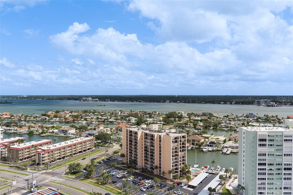 51 ISLAND WAY # 101, CLEARWATER BEACH, FL 33767 — zdjęcie 4