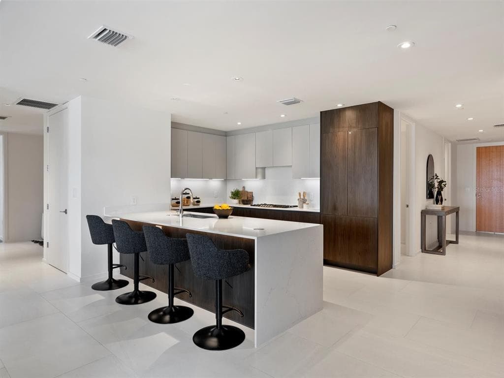 1020 SUNSET POINT ROAD # 103, CLEARWATER, FL 33755 — zdjęcie 2