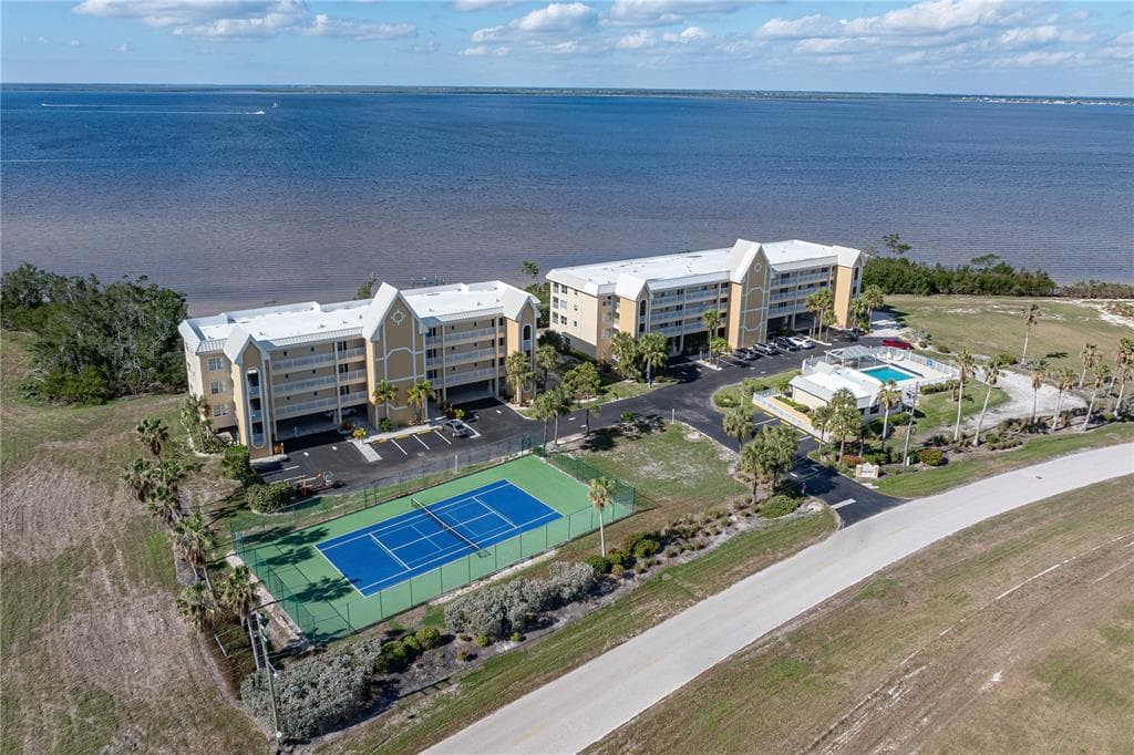 101 N MARION COURT # 235, PUNTA GORDA, FL 33950 — zdjęcie 2