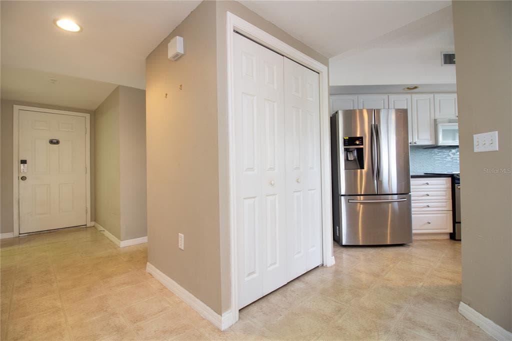 1200 COUNTRY CLUB DRIVE # 1101, LARGO, FL 33771 — zdjęcie 3
