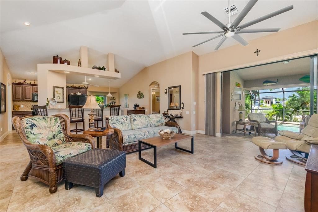 2239 OLD BURNT STORE ROAD N, CAPE CORAL, FL 33993 — zdjęcie 4