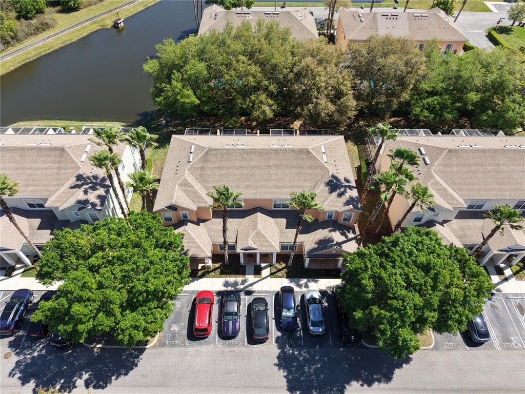 1711 RETREAT CIRCLE, CLERMONT, FL 34714