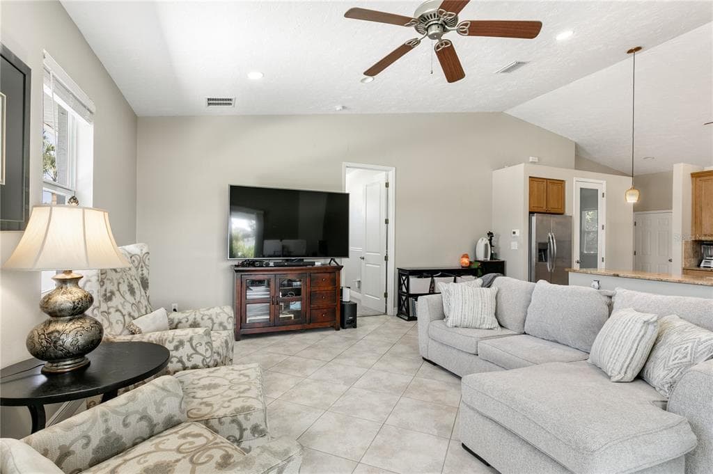 601 HAMLIN STREET, NOKOMIS, FL 34275 — zdjęcie 2