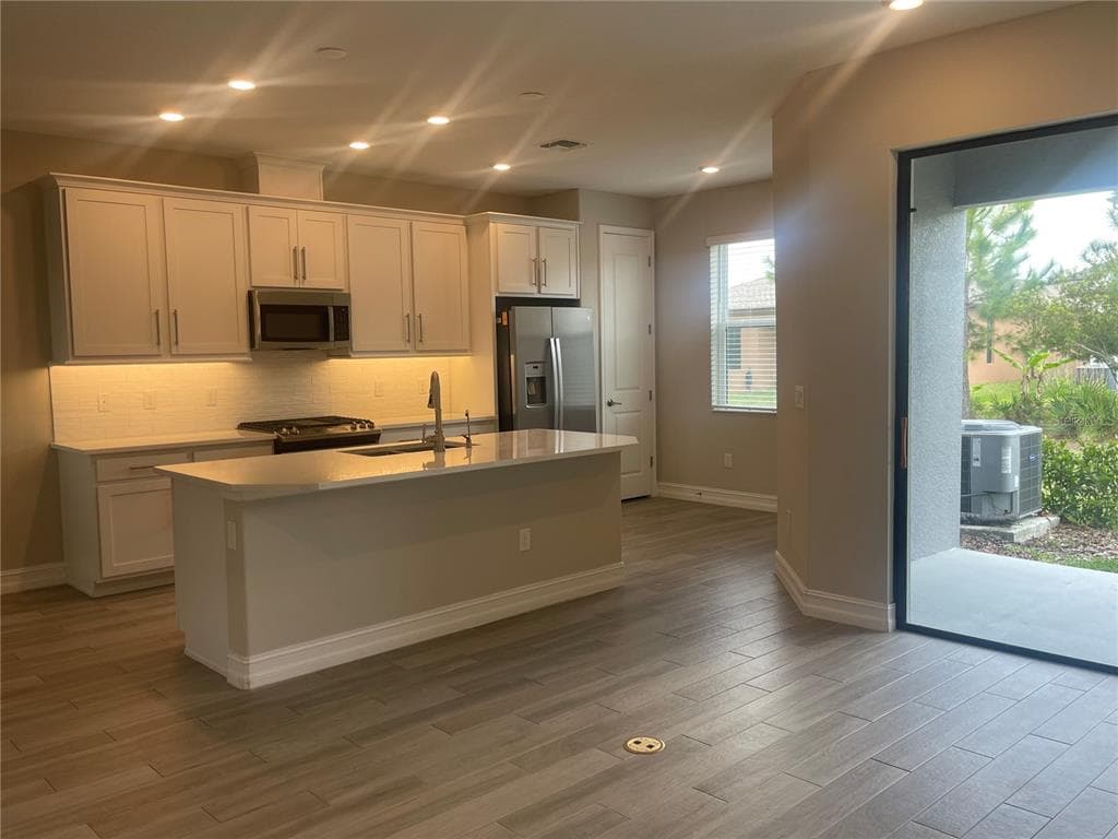 4596 ALMADA LANE, WESLEY CHAPEL, FL 33543 — zdjęcie 4