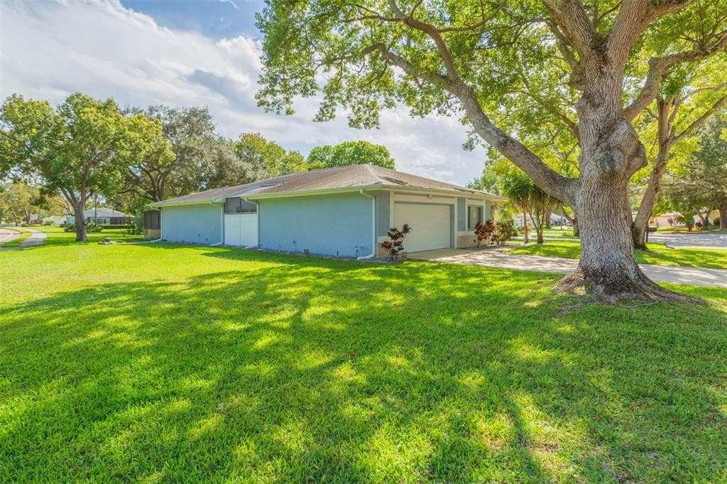 13016 CLUB DRIVE, HUDSON, FL 34667 — zdjęcie 2