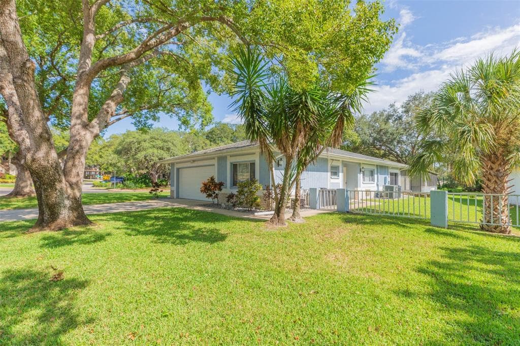 13016 CLUB DRIVE, HUDSON, FL 34667 — zdjęcie 3