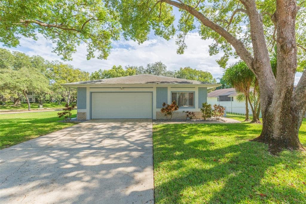 13016 CLUB DRIVE, HUDSON, FL 34667