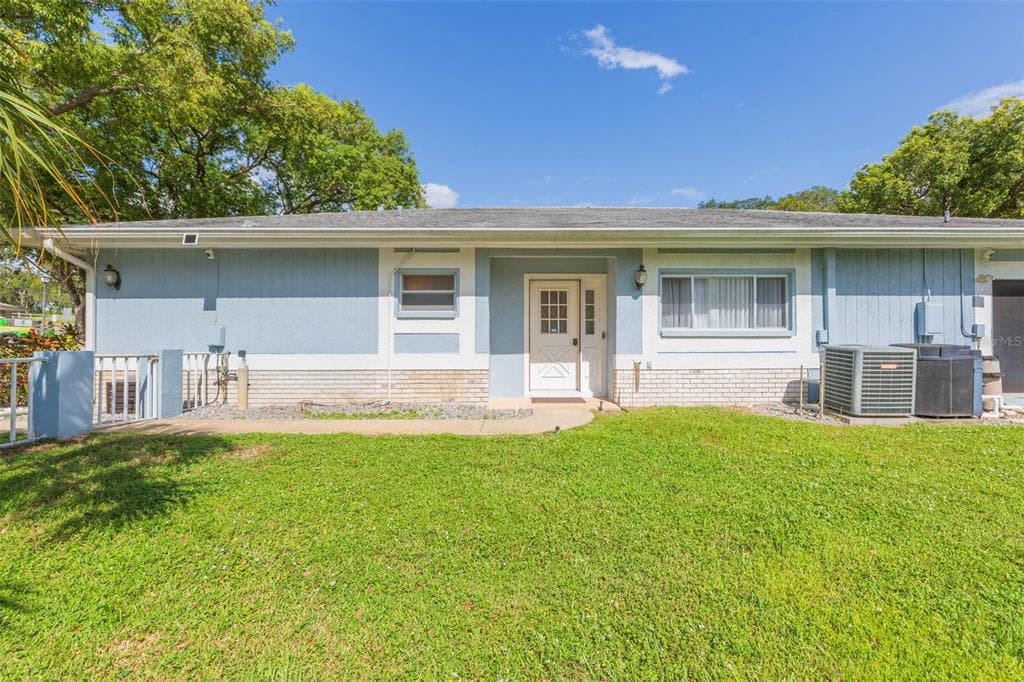 13016 CLUB DRIVE, HUDSON, FL 34667 — zdjęcie 4