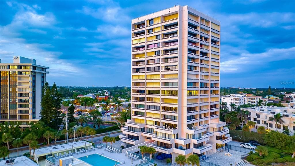 5400 OCEAN BOULEVARD # 9-4, SARASOTA, FL 34242