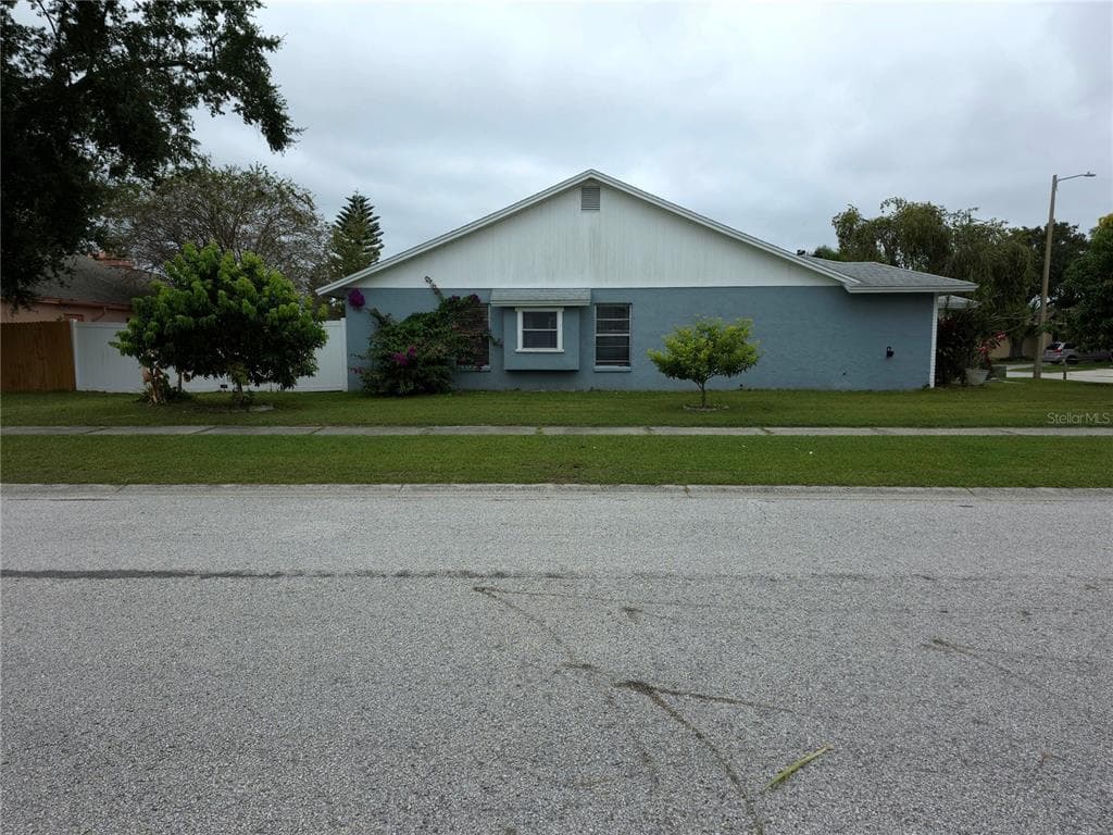 13202 PINE CREEK CIRCLE, RIVERVIEW, FL 33579 — zdjęcie 4