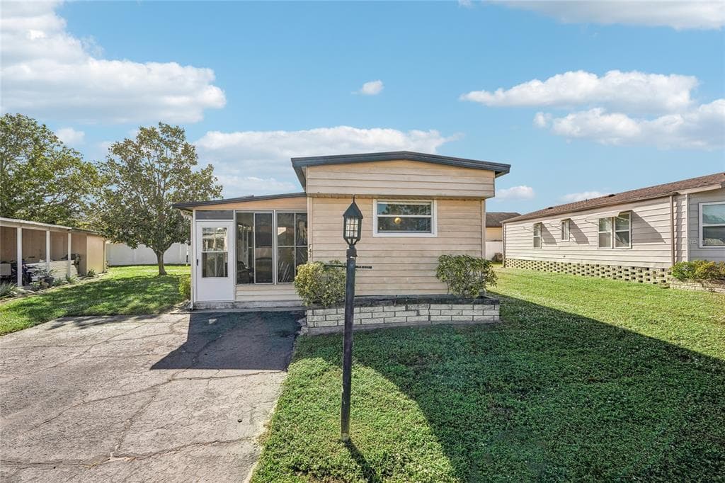 5316 53RD AVENUE E # F43, BRADENTON, FL 34203