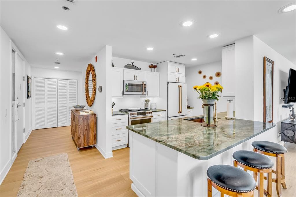 615 DREAM ISLAND PLACE # 201, LONGBOAT KEY, FL 34228 — zdjęcie 4
