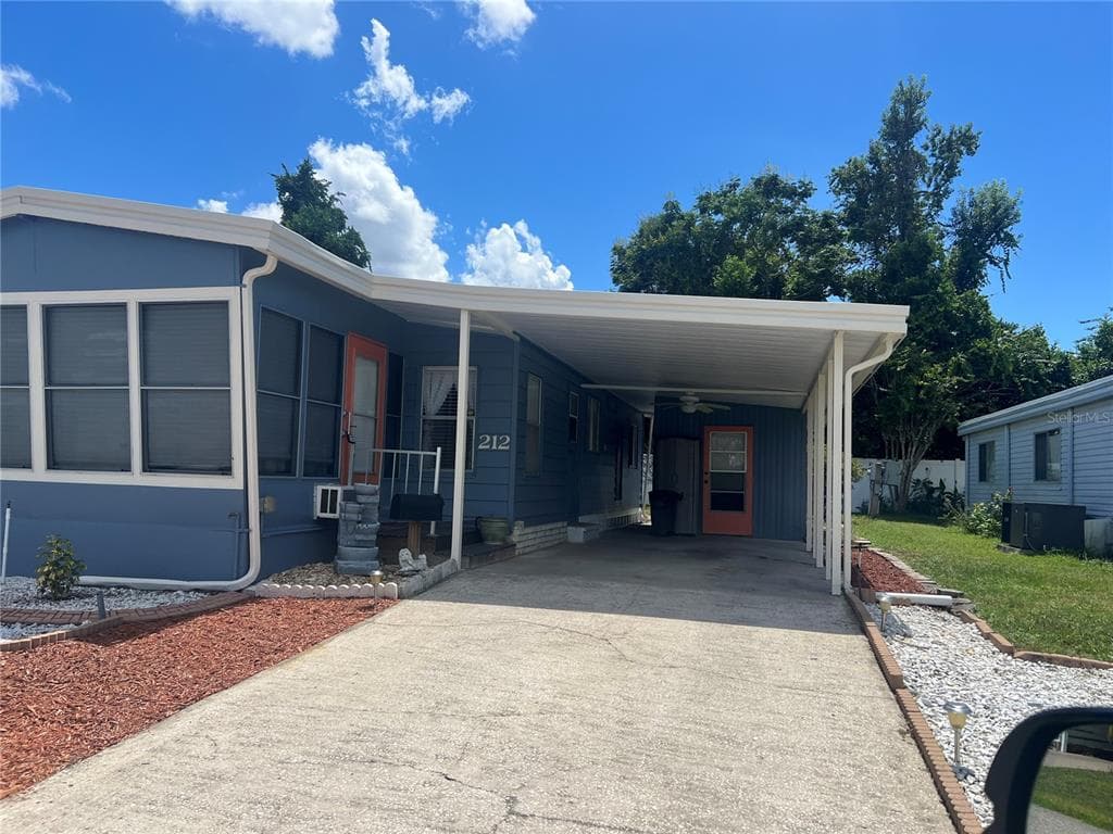 212 PARADISE S, LEESBURG, FL 34788 — zdjęcie 2