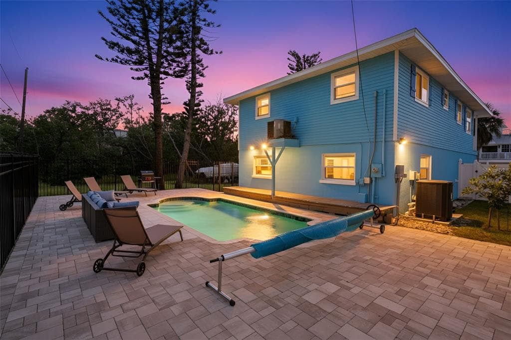 2915 AVENUE C, HOLMES BEACH, FL 34217 — zdjęcie 2