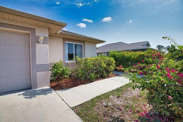 116 ALBATROSS ROAD, ROTONDA WEST, FL 33947 — zdjęcie 2