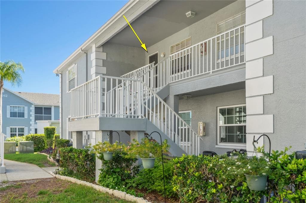 12041 HOOSIER COURT # 202, HUDSON, FL 34667