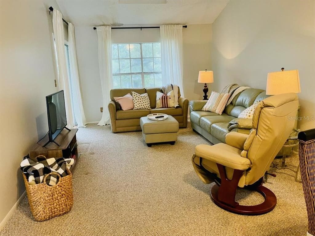 153 SUN ISLE CIRCLE, TREASURE ISLAND, FL 33706 — zdjęcie 5