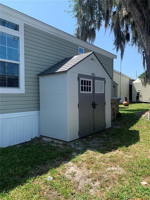 699 CINDI AVENUE, LEESBURG, FL 34788 — zdjęcie 5