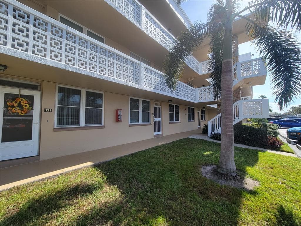 4915 BAY STREET NE # 122, ST PETERSBURG, FL 33703 — zdjęcie 4