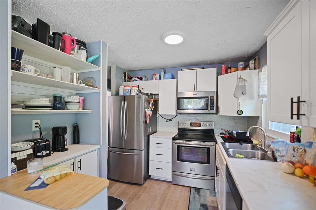 7000 13TH STREET N, ST PETERSBURG, FL 33702 — zdjęcie 5
