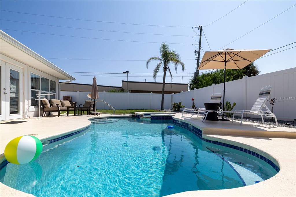 813 E 6TH AVENUE, NEW SMYRNA BEACH, FL 32169 — zdjęcie 3
