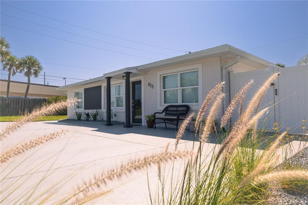813 E 6TH AVENUE, NEW SMYRNA BEACH, FL 32169 — zdjęcie 4