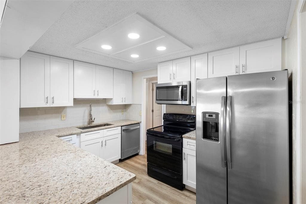 3307 CALDWELL STREET, DELTONA, FL 32738 — zdjęcie 4