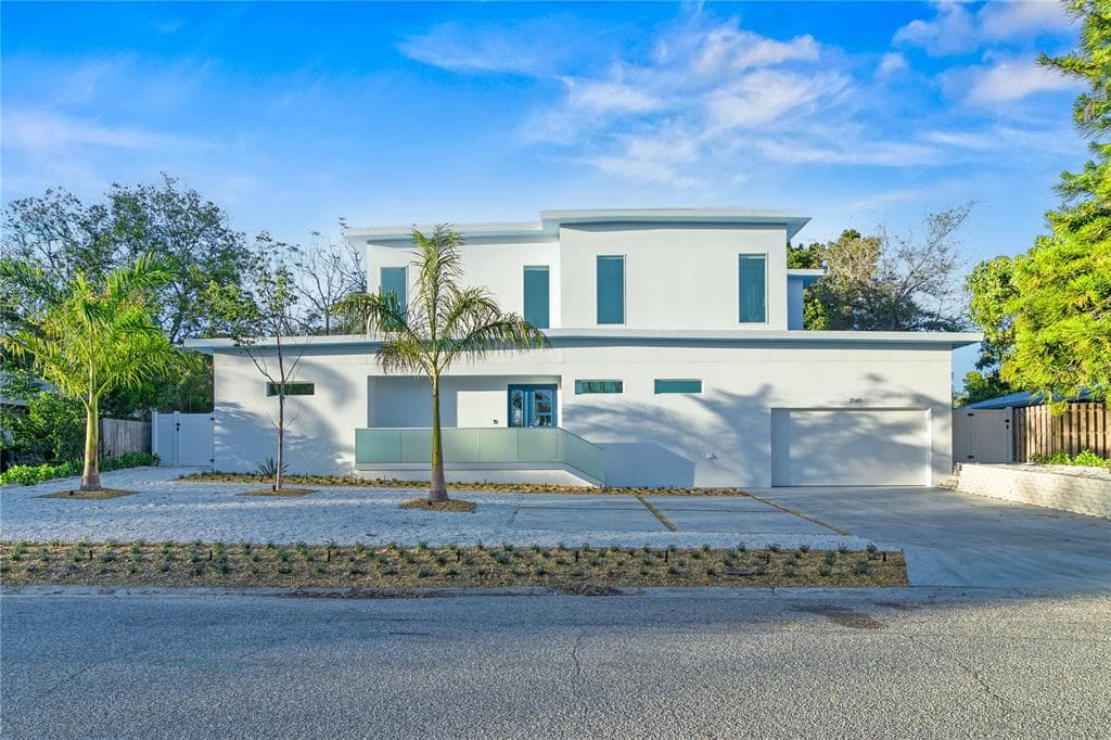 2585 CLEMATIS STREET, SARASOTA, FL 34239 — zdjęcie 2
