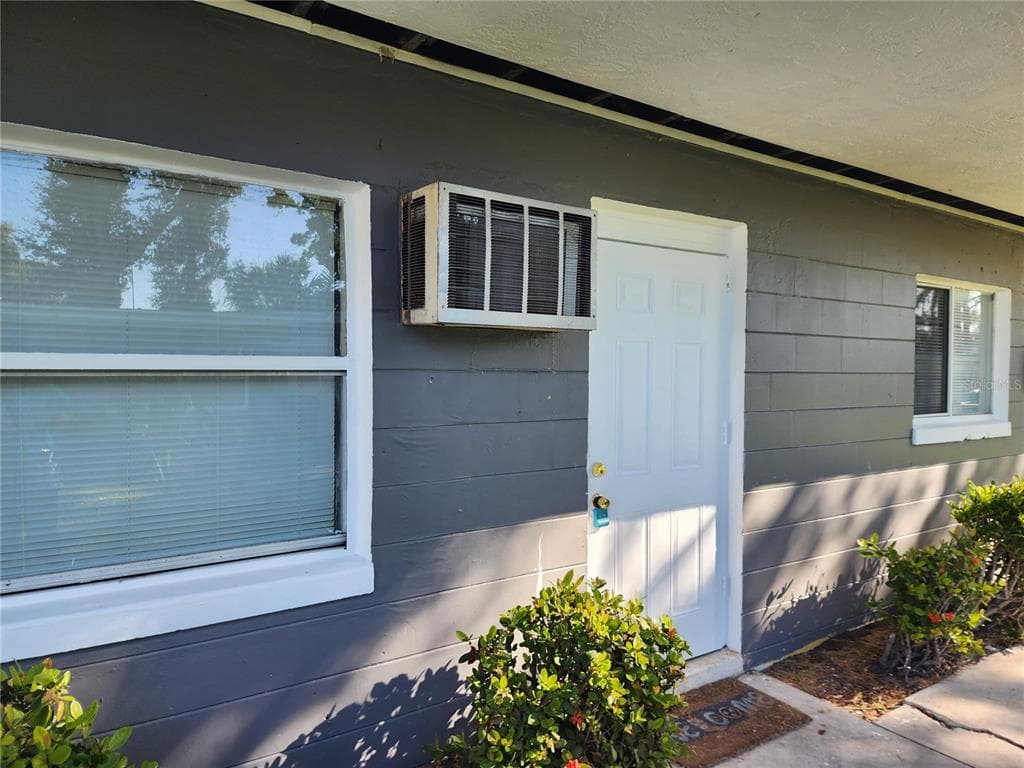 2219 HIGHLAND STREET # 3, ST PETERSBURG, FL 33705