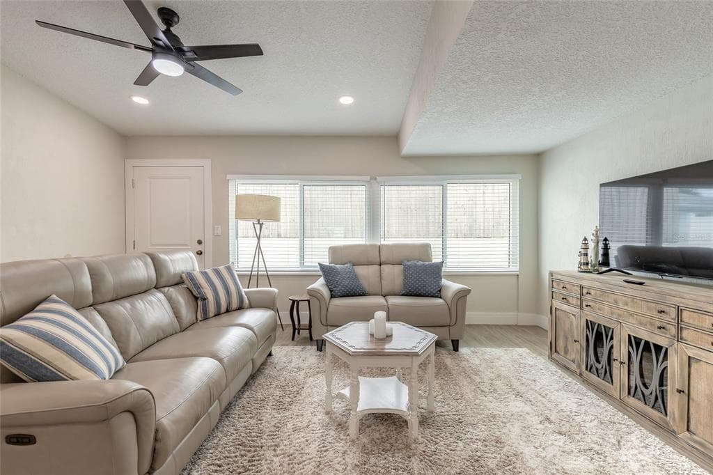 8 ROBBEN TERRACE, DAYTONA BEACH, FL 32118 — zdjęcie 4