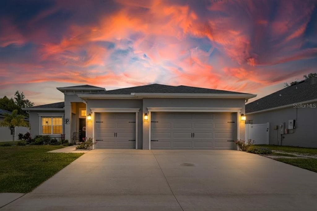 6852 MOSSY OAK LANE, LAKELAND, FL 33810