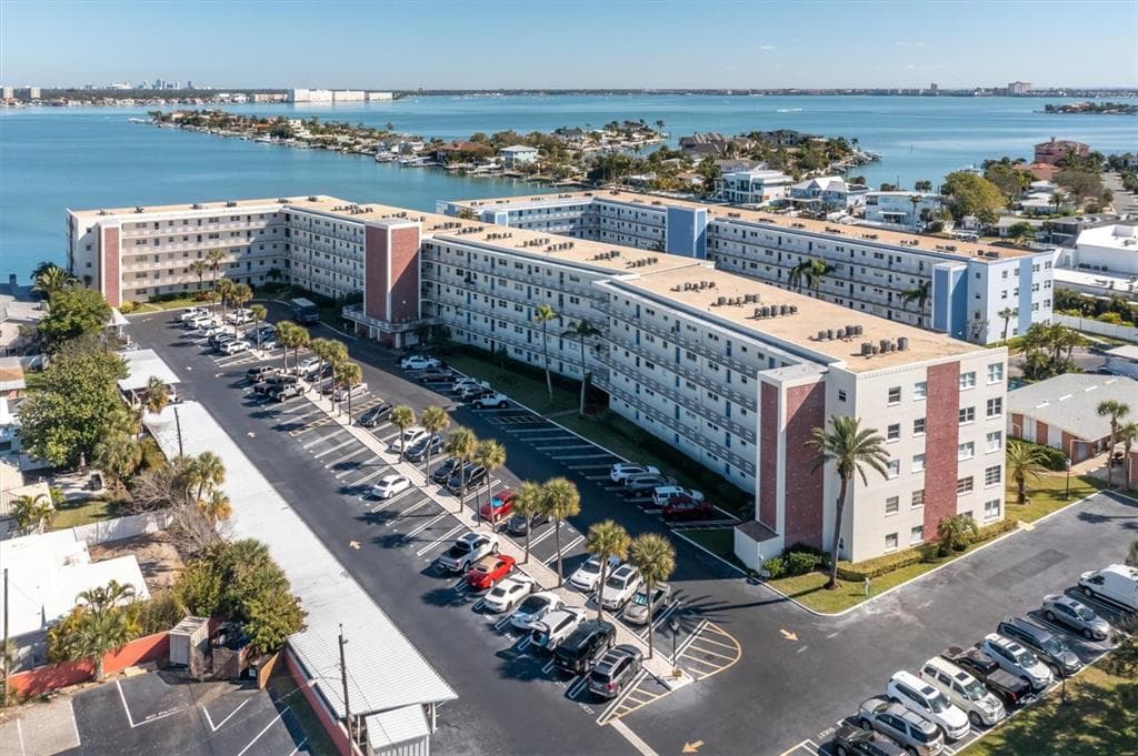 5575 GULF BOULEVARD # 337, ST PETE BEACH, FL 33706 — zdjęcie 3