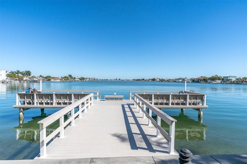 5575 GULF BOULEVARD # 337, ST PETE BEACH, FL 33706