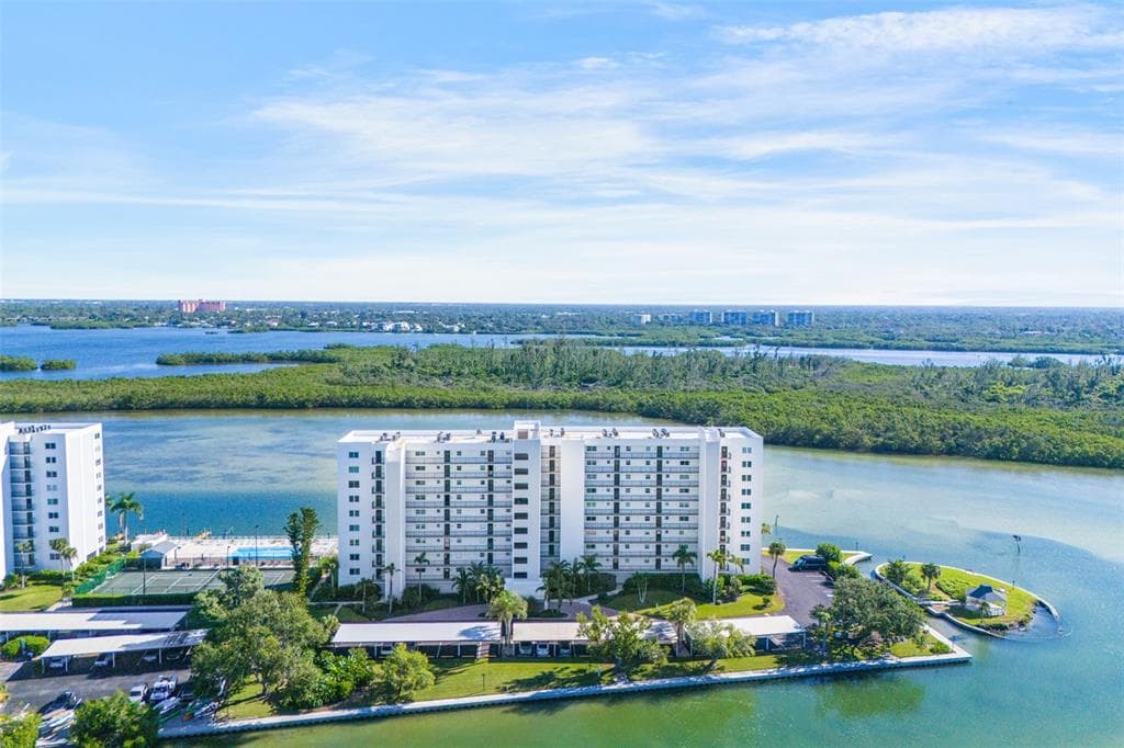 9397 MIDNIGHT PASS ROAD # 905, SARASOTA, FL 34242