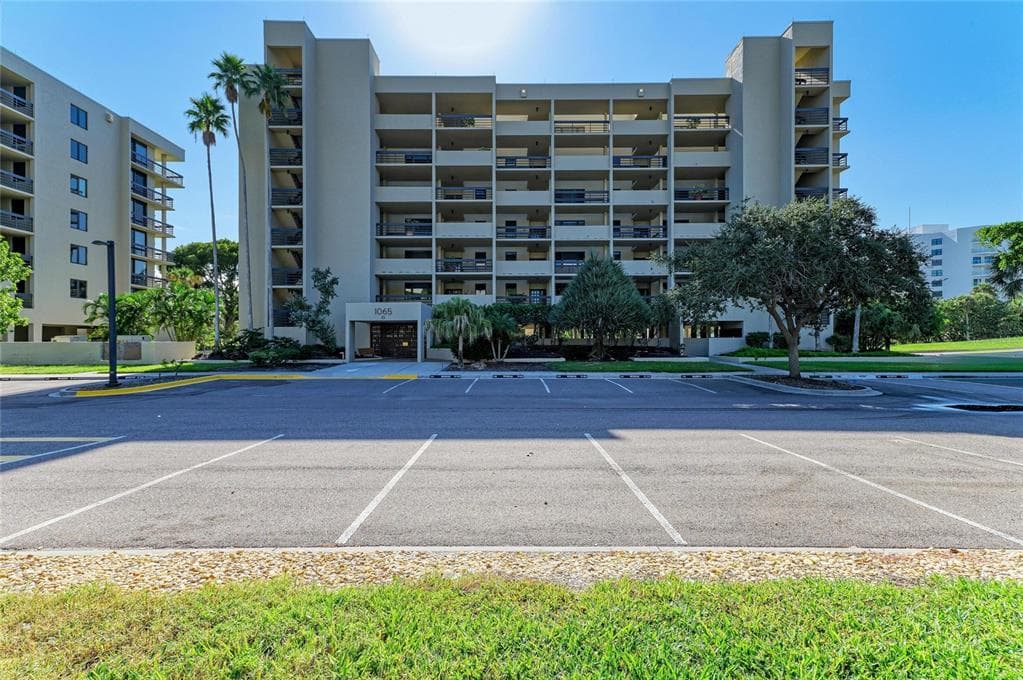 1065 GULF OF MEXICO DRIVE # 201, LONGBOAT KEY, FL 34228 — zdjęcie 3